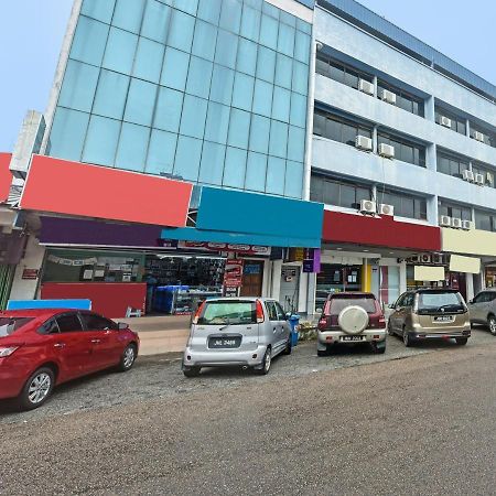 Oyo 90544 M&H Hotel Pengerang Eksteriør bilde