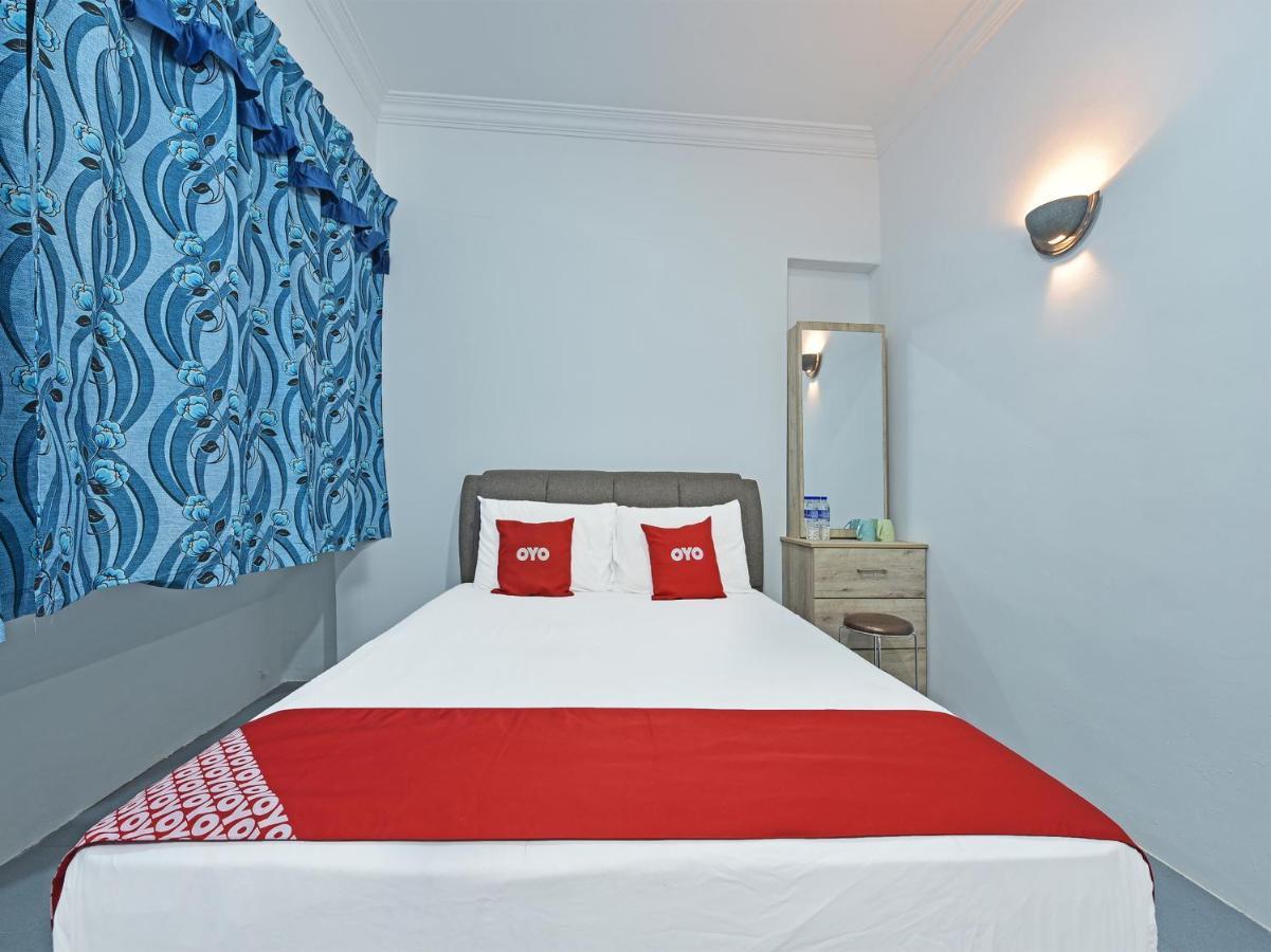 Oyo 90544 M&H Hotel Pengerang Eksteriør bilde