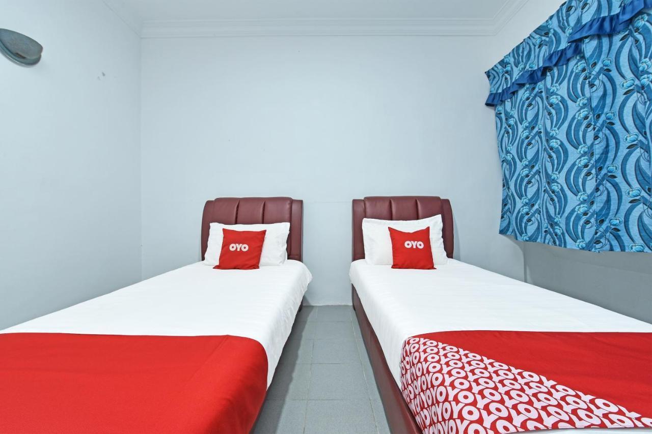 Oyo 90544 M&H Hotel Pengerang Eksteriør bilde